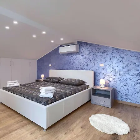 Civitan By Interhome Brtonigla