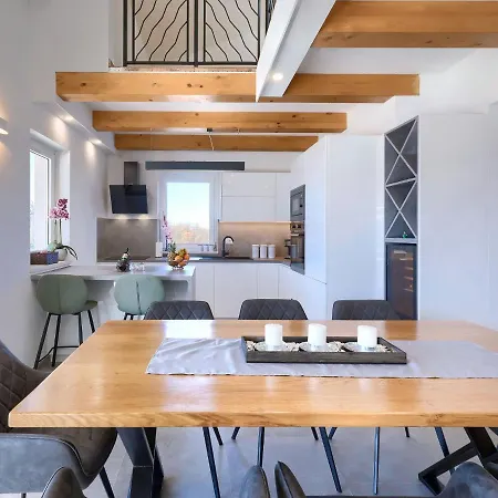 Casa de Férias Civitan By Interhome Brtonigla