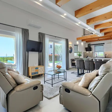 Civitan By Interhome * Brtonigla