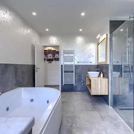 Civitan By Interhome Brtonigla