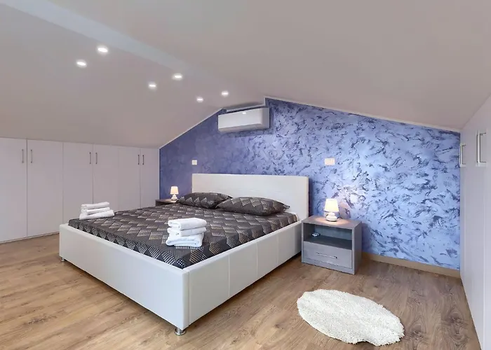 Civitan By Interhome Brtonigla