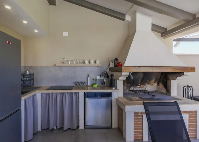 Civitan By Interhome Vakantiehuis Brtonigla