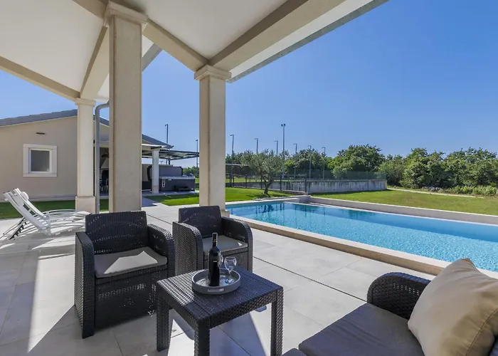 Civitan By Interhome Vakantiehuis Brtonigla